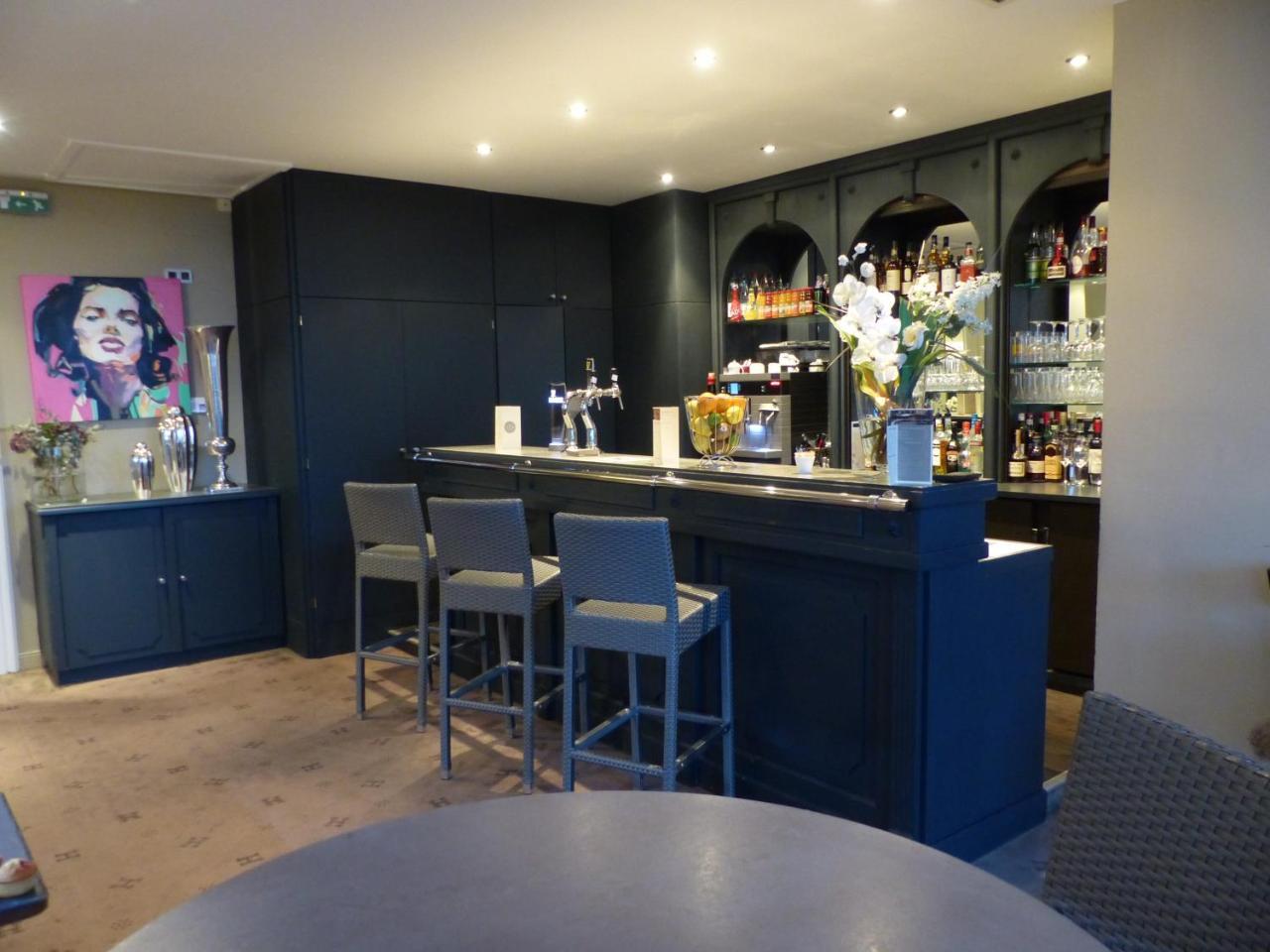 Le H - Hotel & Restaurant Barr Dış mekan fotoğraf